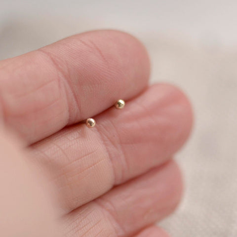 9ct Gold Little Dot Studs - Single Stud - Darte Jewellery - Made Scotland
