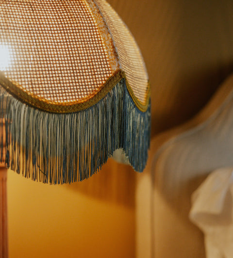Rattan Scalloped Tiffany - Blue & Yellow