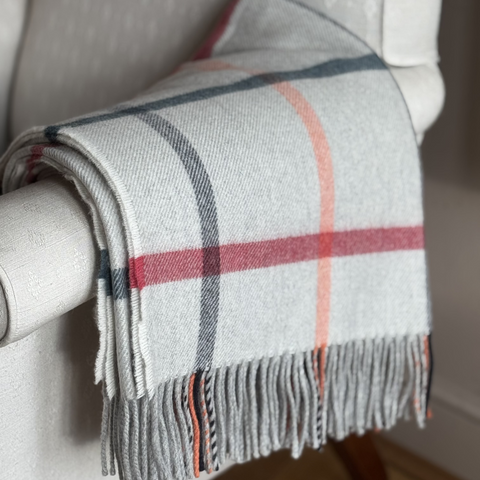 Merino Lambswool Blanket in Melba