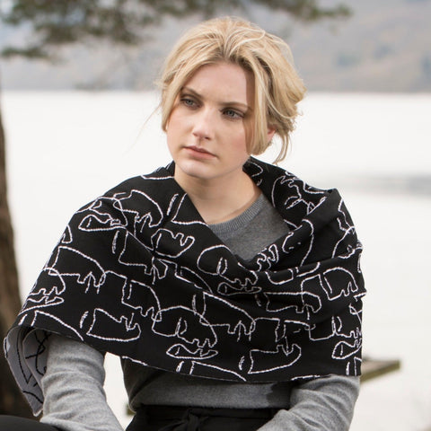 Jacquard scarf in black and white - Island Nation Studio - Made Scotland