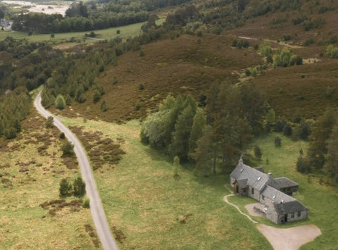 Kennnel’s Cottage: A Dream Scottish Hideaway in the Cairngorms - Made Scotland