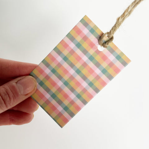 Olde Christmas Shoppe - Chequered Gift Wrap