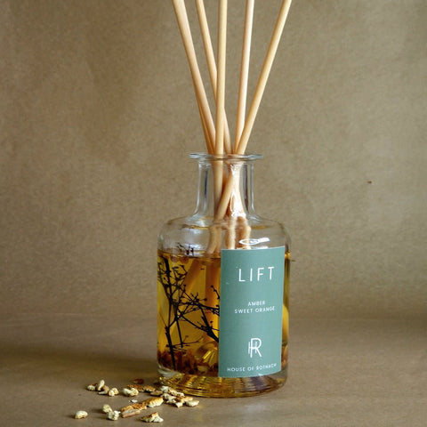 Botanical Reed Diffuser - THE RURAL GLENS - House of Rothach - Made Scotland