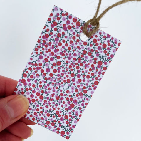 Christmas Red & Pink Berries Recyclable Wrapping Paper Set - WHITE Eco Friendly Gift Wrap and Tags - 1 sheet & 1 tag - Lomond Paper Co - Made Scotland