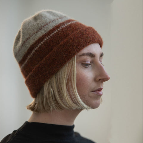 Double Dott Hat - Rust + Sand - Rosana Expósito - Made Scotland