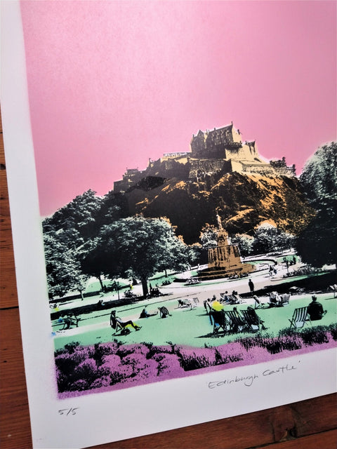 Large Edinburgh Castle - Bell's Galleries - Made Scotland
