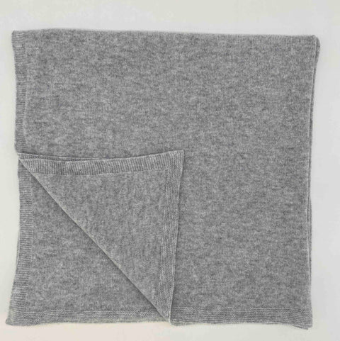 Light Grey Cashmere Travel Wrap - Light Grey - Ava Innes - Made Scotland