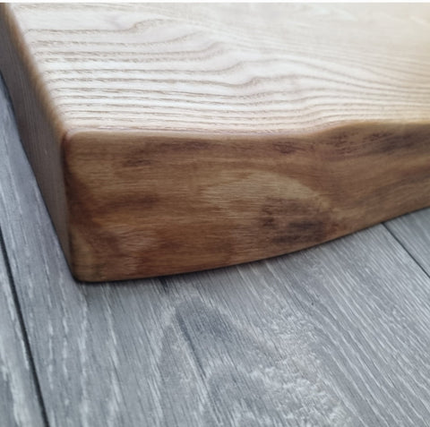 Live-Edge Hardwood Chopping Board - Medium - Evison Creations - Made Scotland