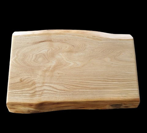 Live-Edge Hardwood Chopping Board - Medium - Evison Creations - Made Scotland