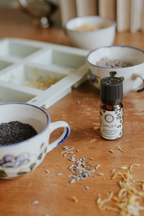 Make your own Melt & Pour Natural Soap - Scott's Apothecary - Made Scotland