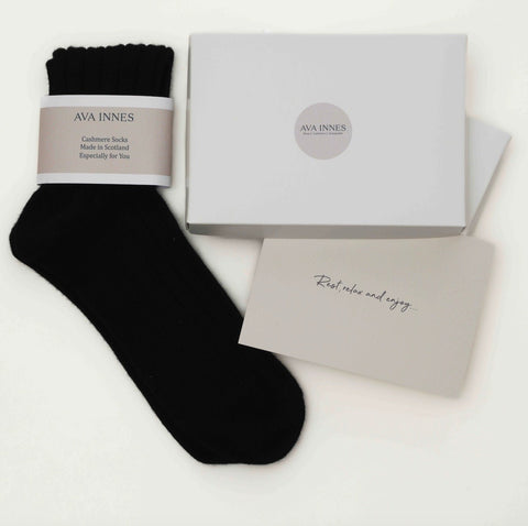 Men's Black Luxury Ribbed Cashmere Socks - UK 7 - 9 - Ava Innes - Made Scotland