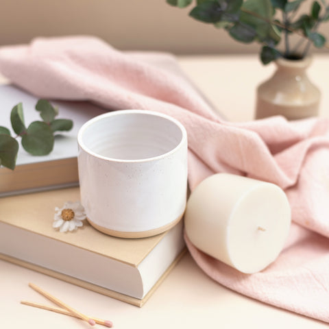 Soft White Candle Pot + Refill