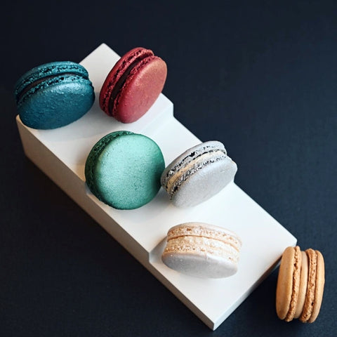 Silver (25th) Wedding Anniversary Gift Box - 12 - Mademoiselle Macaron - Made Scotland