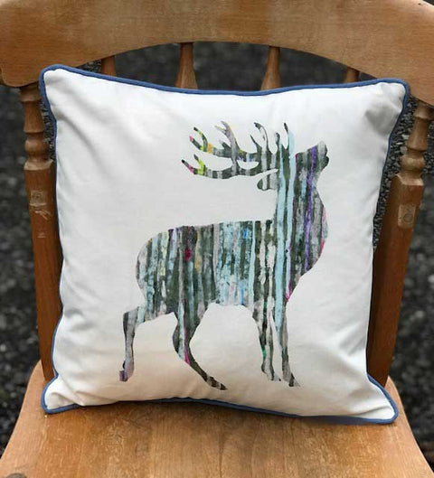 SQUARE CUSHION - Silver Stag facing right  (Avail R6Fzz 07/24)