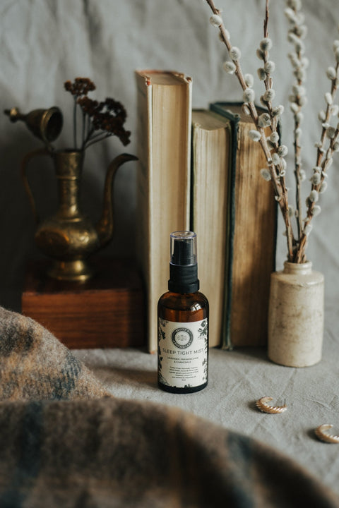 Sleep Tight Mist Lavender, Frankincense & Chamomile - Scott's Apothecary - Made Scotland