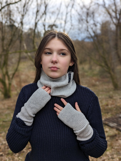 Snood/Buff in Light Grey - Island Nation Studio - Made Scotland