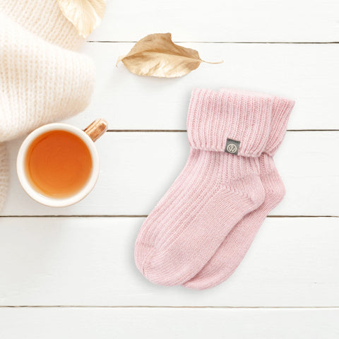 Super Soft Cashmere Bed Socks Mallow Pink - UK Size 3 - 5 (EU 36 - 38) - Wairm - Made Scotland