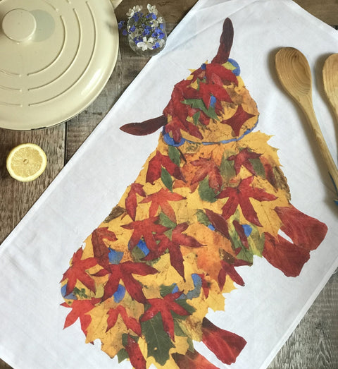 TEA TOWEL IN A GIFT BAG - Leaf Highland Cow - Chloe Gardner - Made Scotland