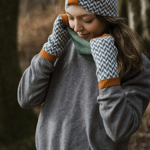 Classic Herringbone WristWarmers in Winter Bracken - Island Nation Studio - Made Scotland