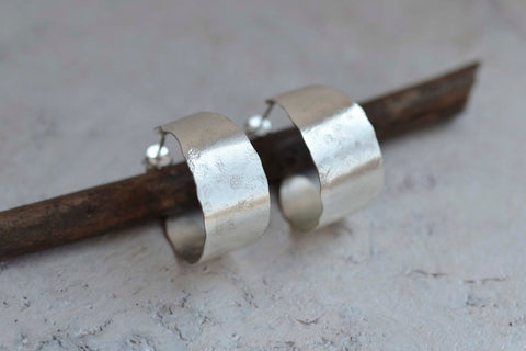 Cora Textured Hoop Earrings - Darte Jewellery - Made Scotland