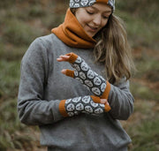 Faces wristwarmers in winter bracken - Made Scotland
