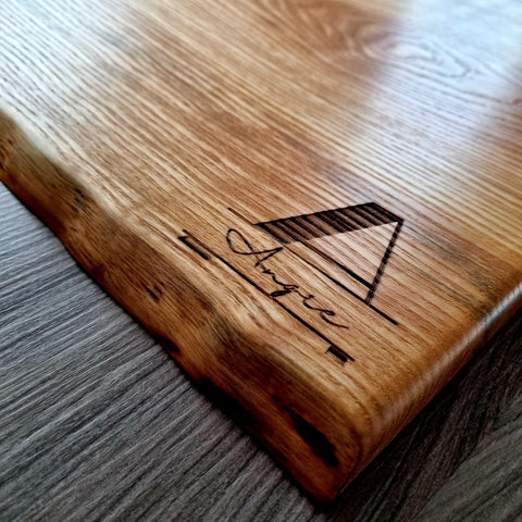 Live-Edge Hardwood Chopping Board - large - Evison Creations - Made Scotland