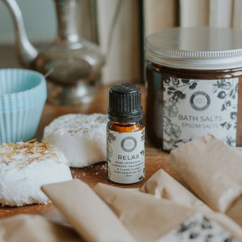 Make your own natural bath bombs & luxury bath salts - Scott's Apothecary - Made Scotland