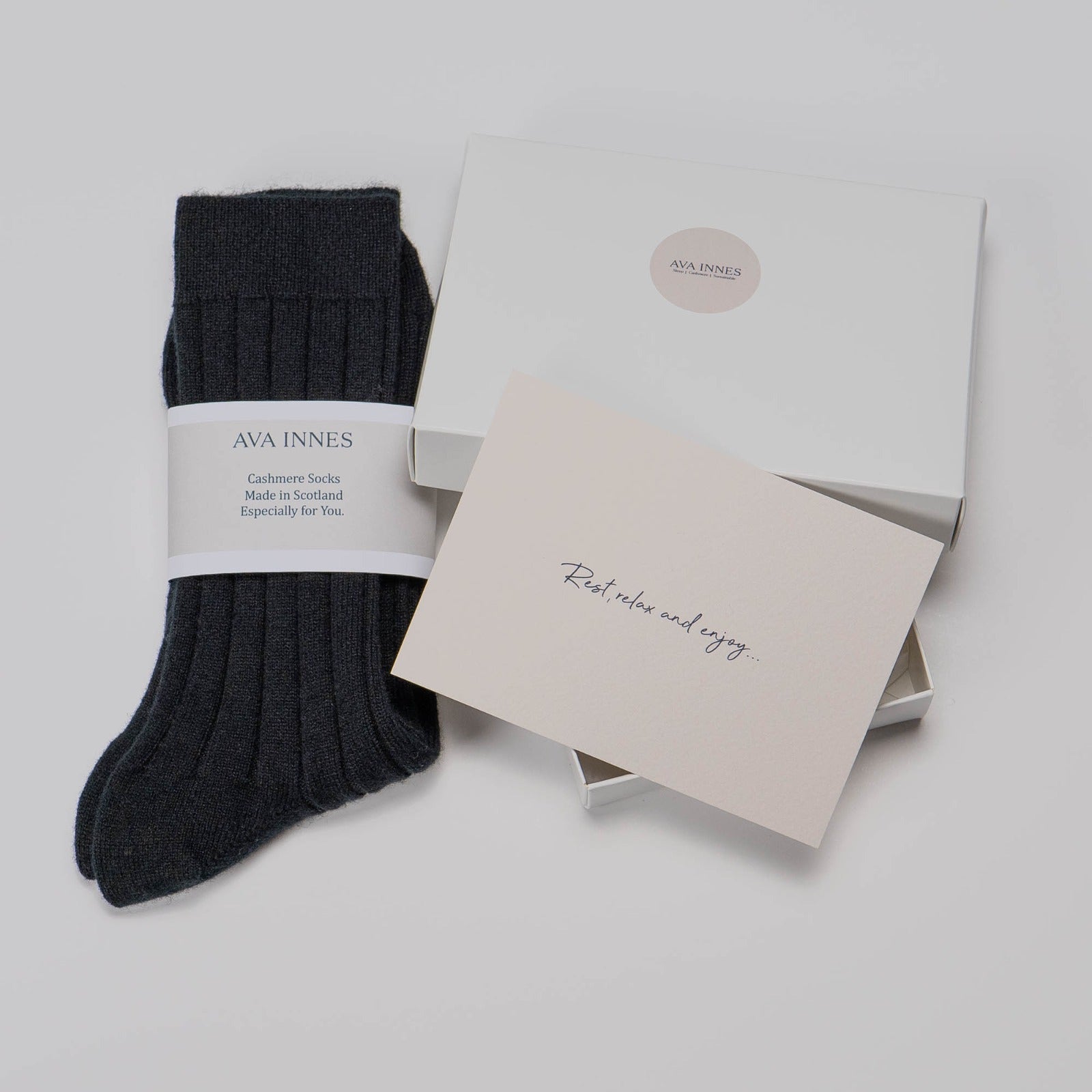 Men's Black Luxury Ribbed Cashmere Socks - Made Scotland