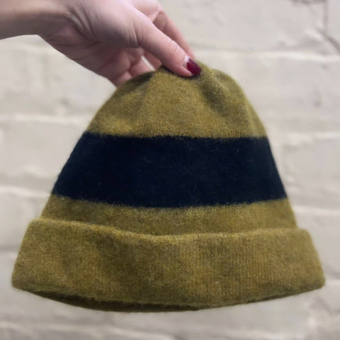 Stripe Hats - Asparagus + Black - Rosana Expósito - Made Scotland
